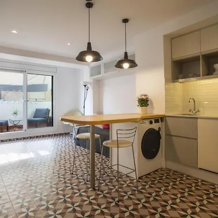 Comfortable Flat In Foggia 아파트 포자